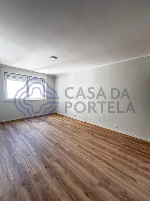 Apartamento T3 para Arrendamento em Ramalde