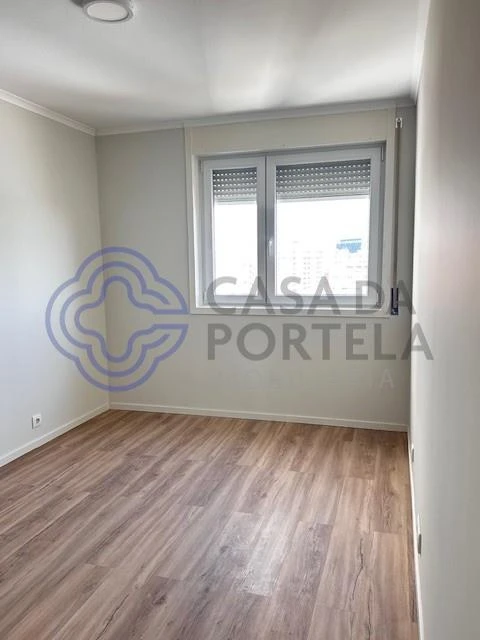 Apartamento T3 para Arrendamento em Ramalde