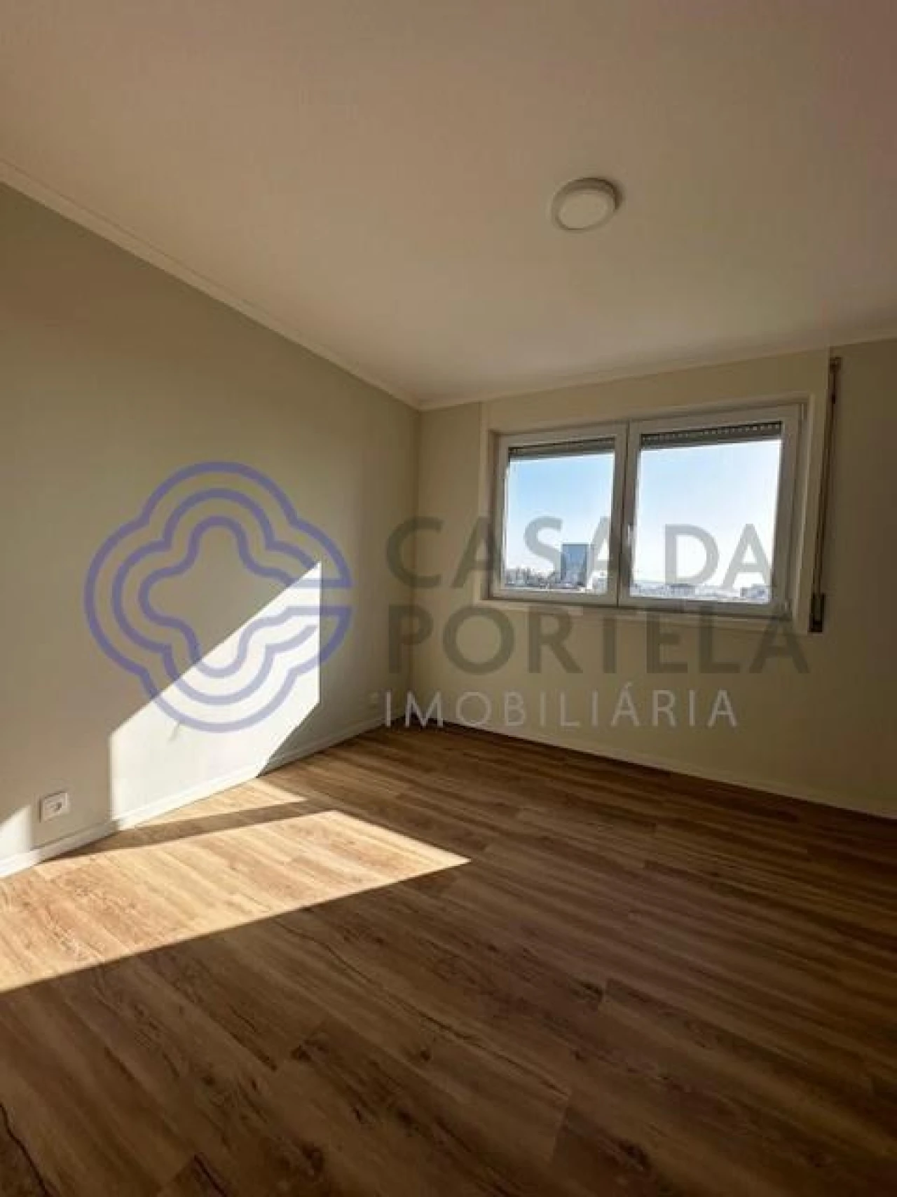 Apartamento T3 para Arrendamento em Ramalde Foto 23