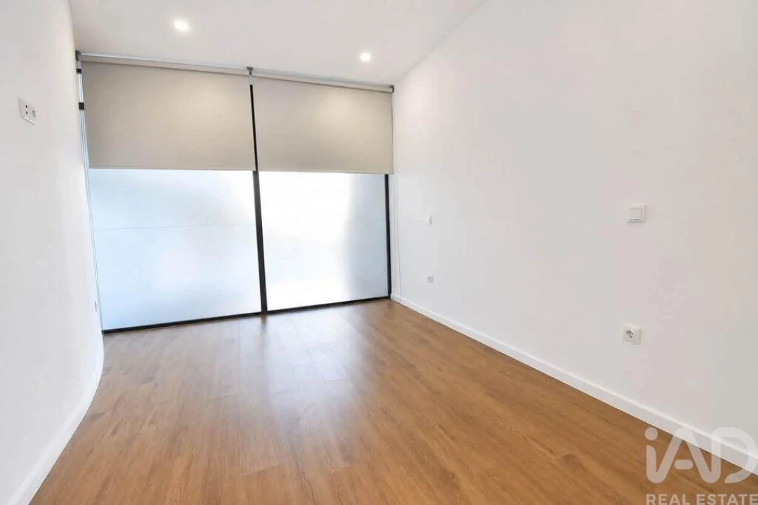 Apartamento T2 para Venda em Paredes Foto 7