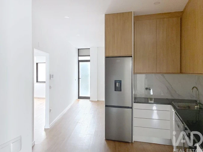 Apartamento T2 para Venda em Paredes Foto 2