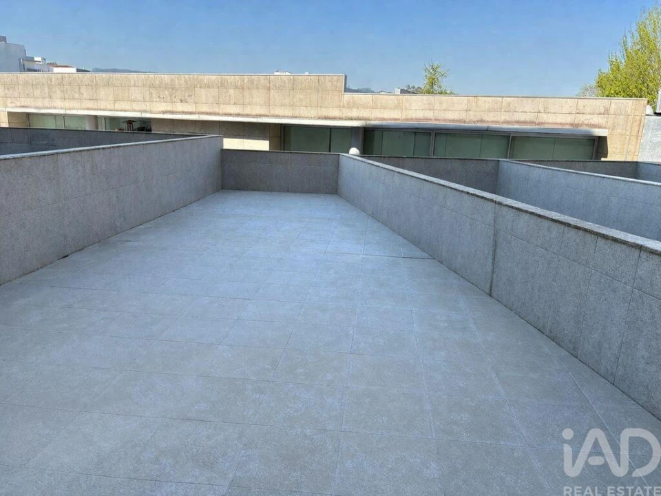 Apartamento T2 para Venda em Paredes Foto 15