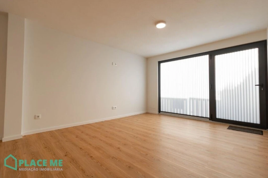 Apartamento T1 para Arrendamento em Real, Dume e Semelhe Foto 7