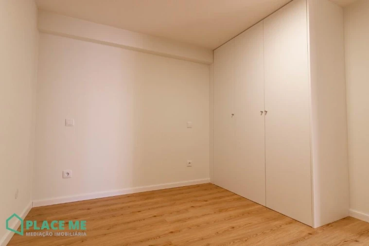 Apartamento T1 para Arrendamento em Real, Dume e Semelhe Foto 12