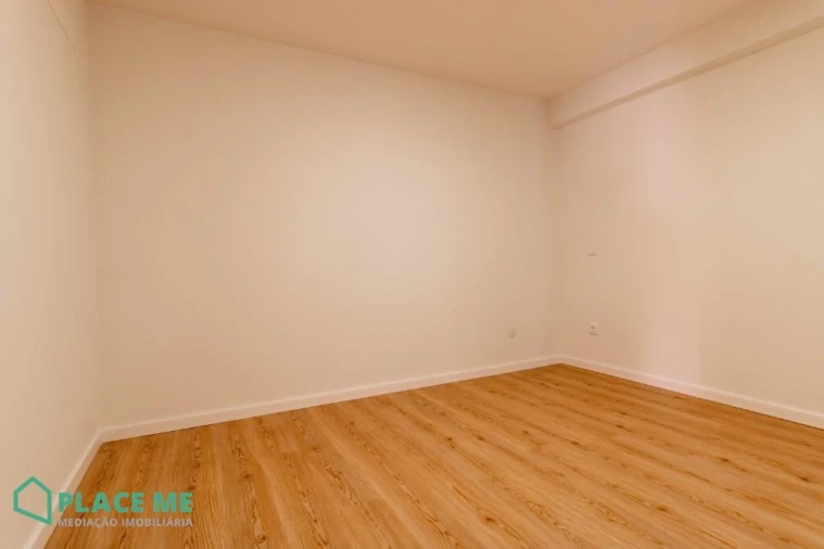Apartamento T1 para Arrendamento em Real, Dume e Semelhe Foto 11