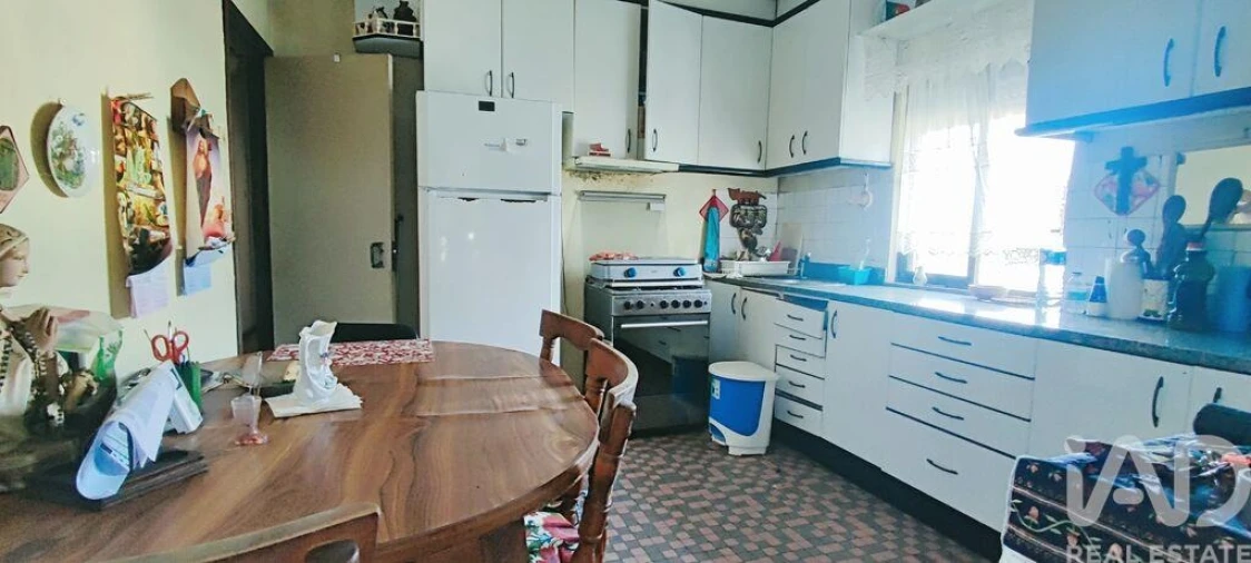 Moradia T4 para Venda em Loivo Foto 20