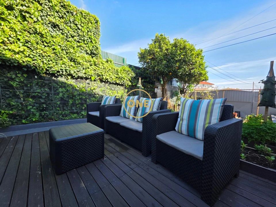 Moradia T3 para Venda em Alcabideche Foto 15