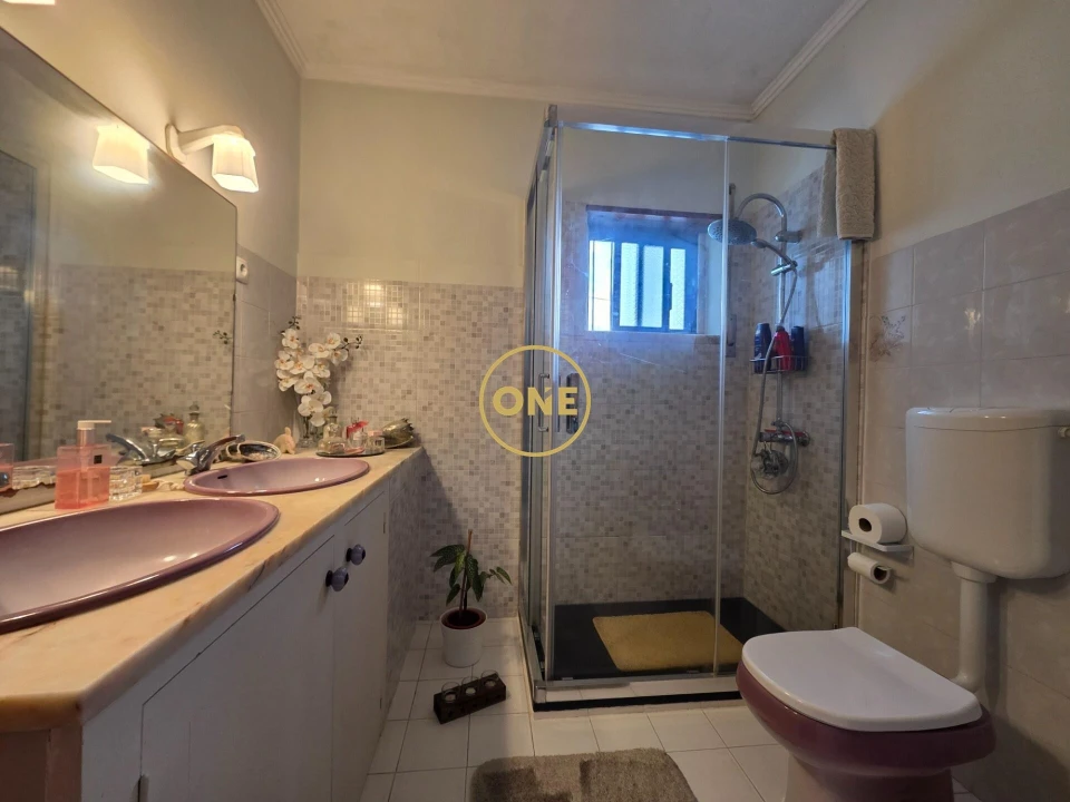 Moradia T3 para Venda em Alcabideche Foto 35