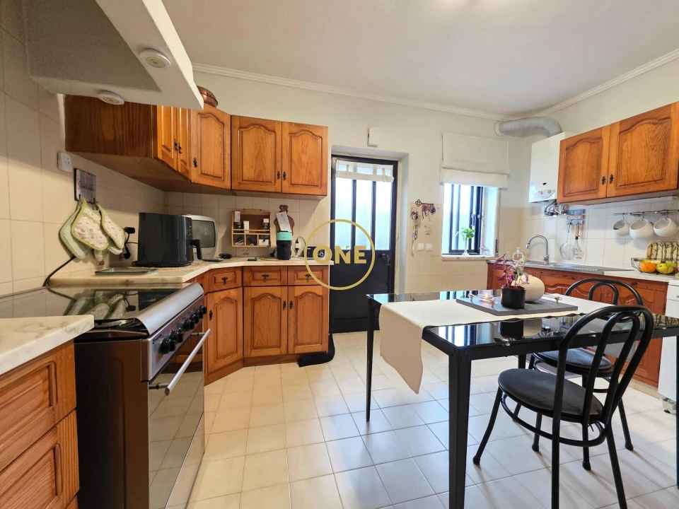 Moradia T3 para Venda em Alcabideche Foto 22