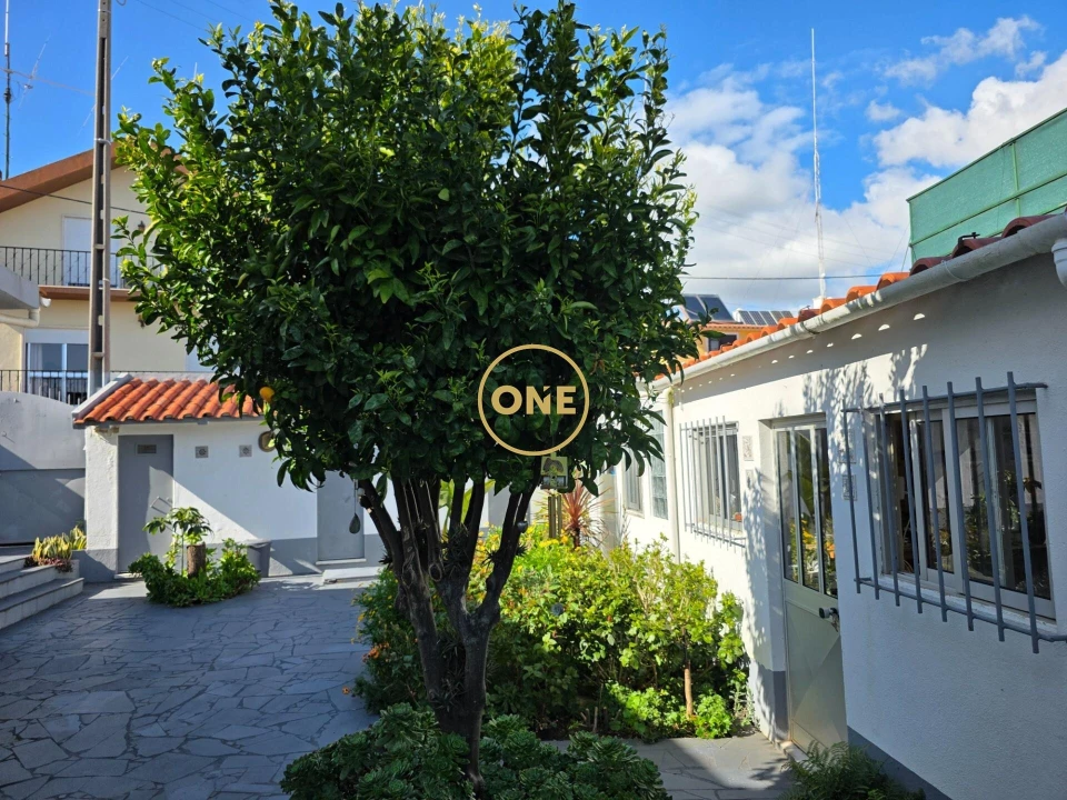 Moradia T3 para Venda em Alcabideche Foto 9