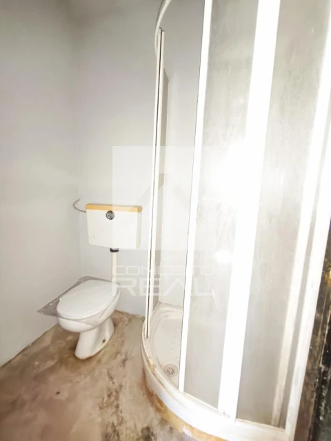 Armazém para Arrendamento em Lordelo