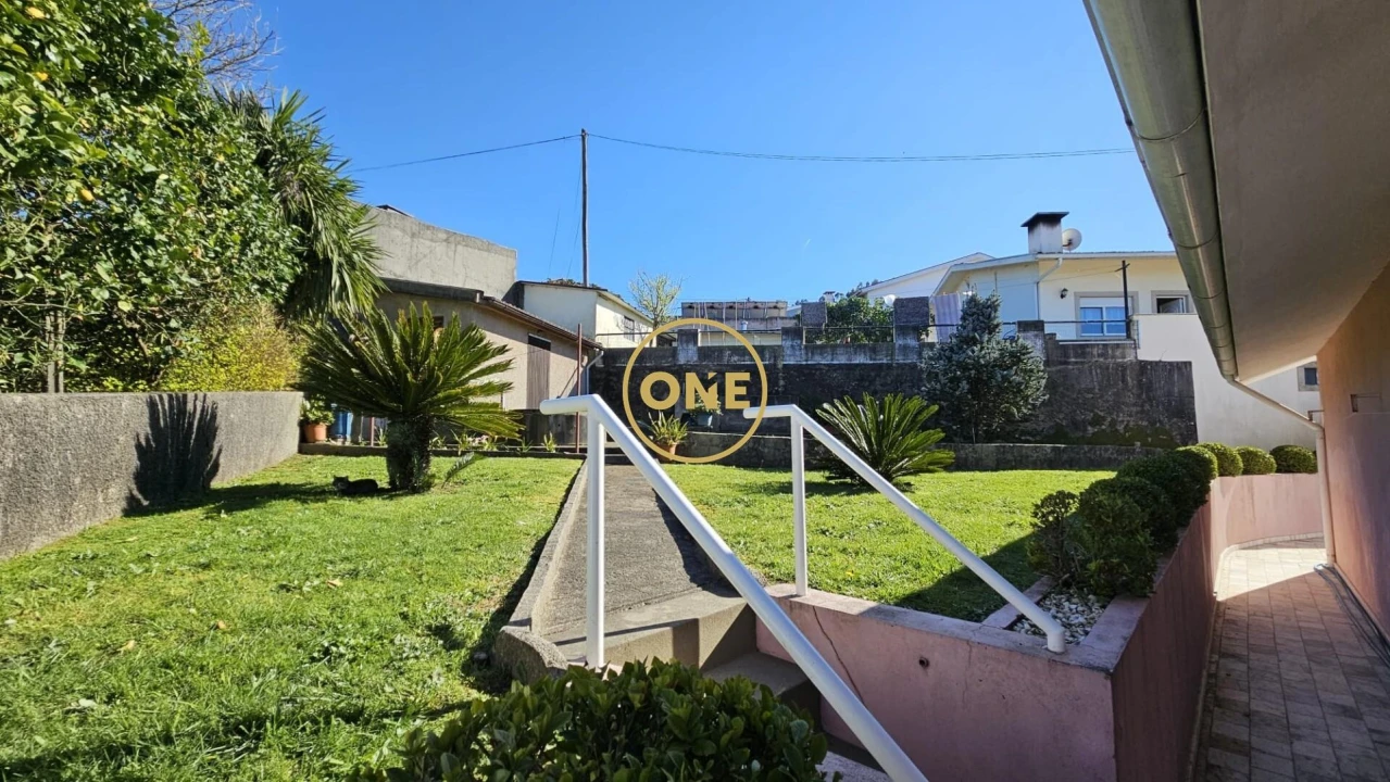 Moradia T3 para Venda em São Tomé de Negrelos Foto 18