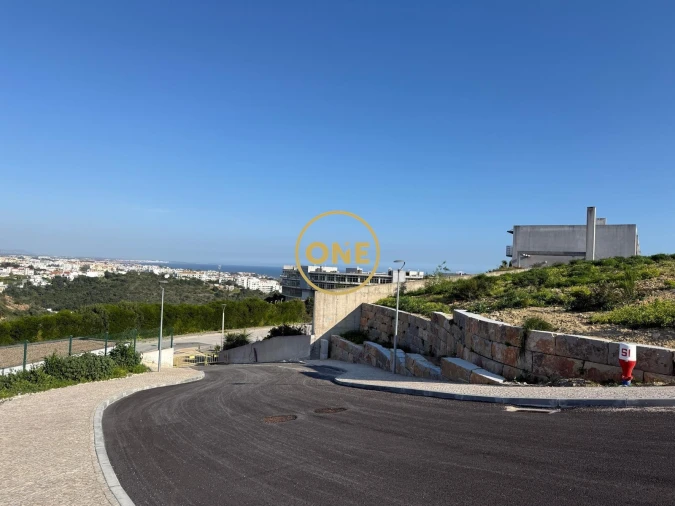 Terreno para Venda em Albufeira e Olhos de Água Foto 2