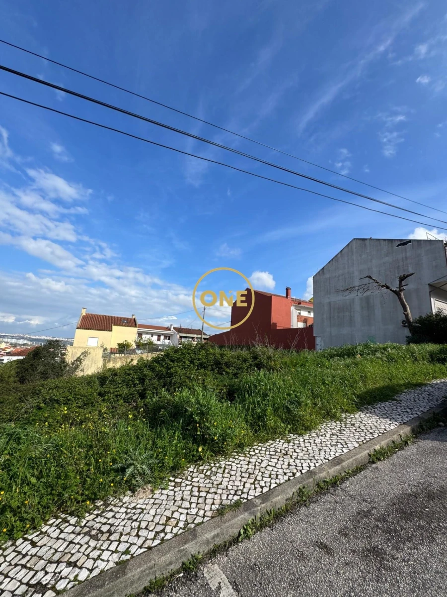 Terreno para Venda em Mina de Água Foto 4