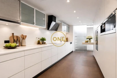 Apartamento T4 para Venda em Santo Antonio dos Olivais