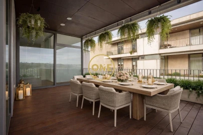 Apartamento T4 para Venda em Santo Antonio dos Olivais