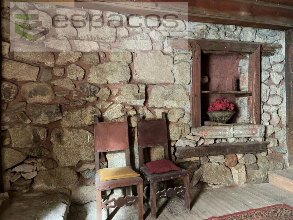 Moradia T3 para Venda em Fundão, Valverde, Donas, A. Joanes, A. Nova Cabo Foto 3