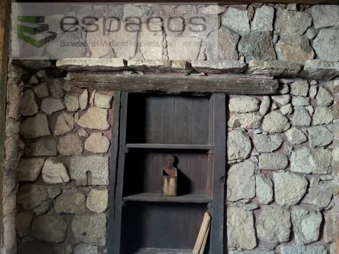 Moradia T3 para Venda em Fundão, Valverde, Donas, A. Joanes, A. Nova Cabo Foto 8