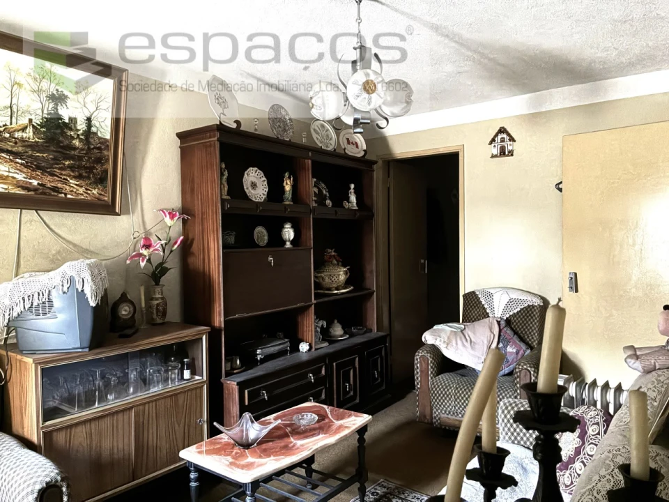 Moradia T2 para Venda em Silvares Foto 10