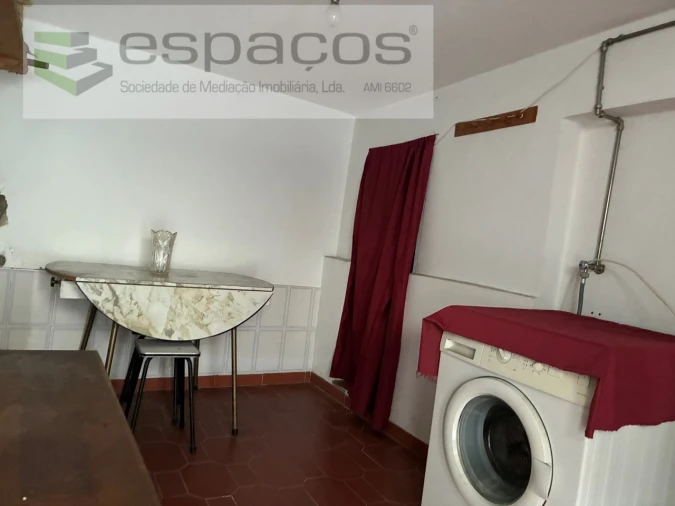 Moradia T2 para Venda em Silvares Foto 3