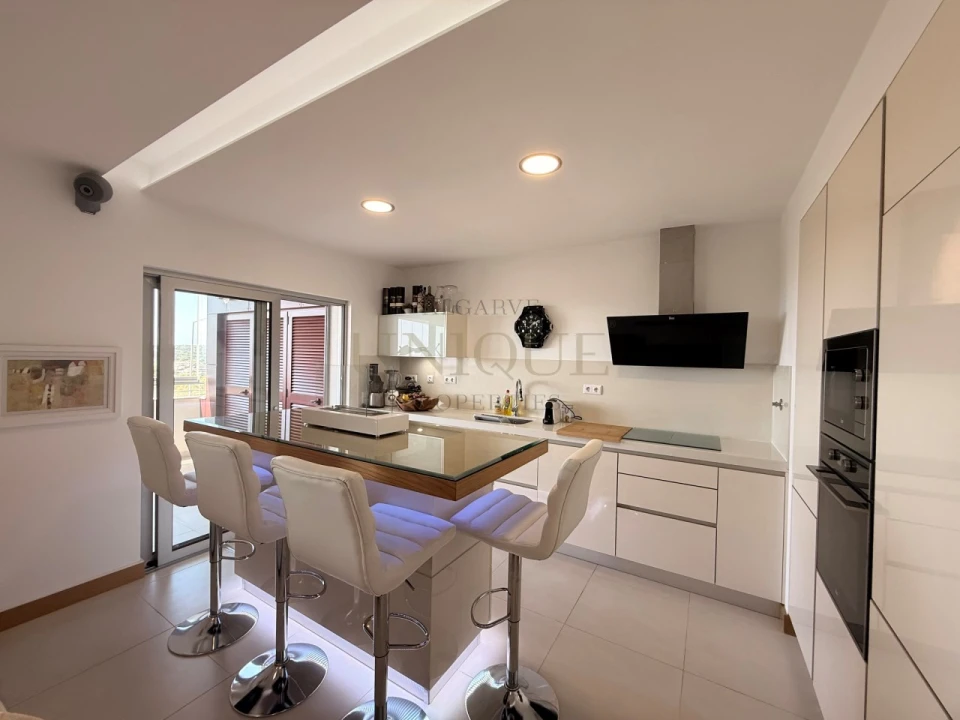 Apartamento T2 para Venda em Lagos (São Sebastião e Santa Maria) Foto 7