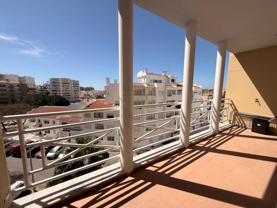Apartamento T2 para Venda em Lagos (São Sebastião e Santa Maria) Foto 2