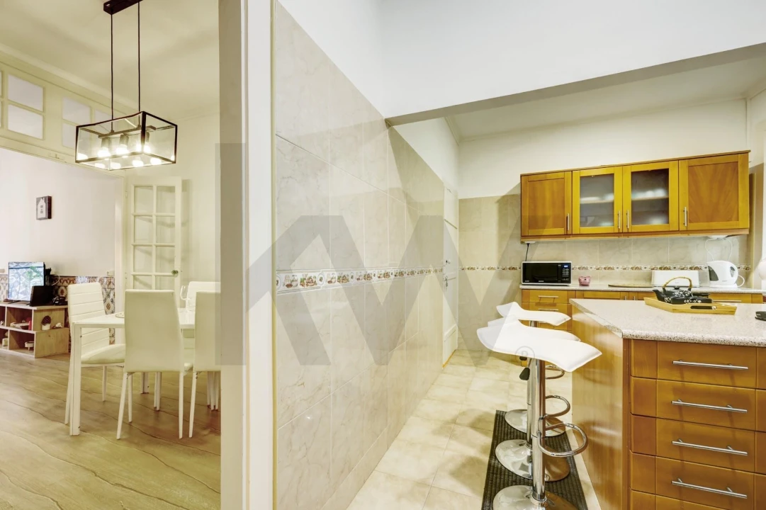 Apartamento T3 para Venda em Santo António Foto 30