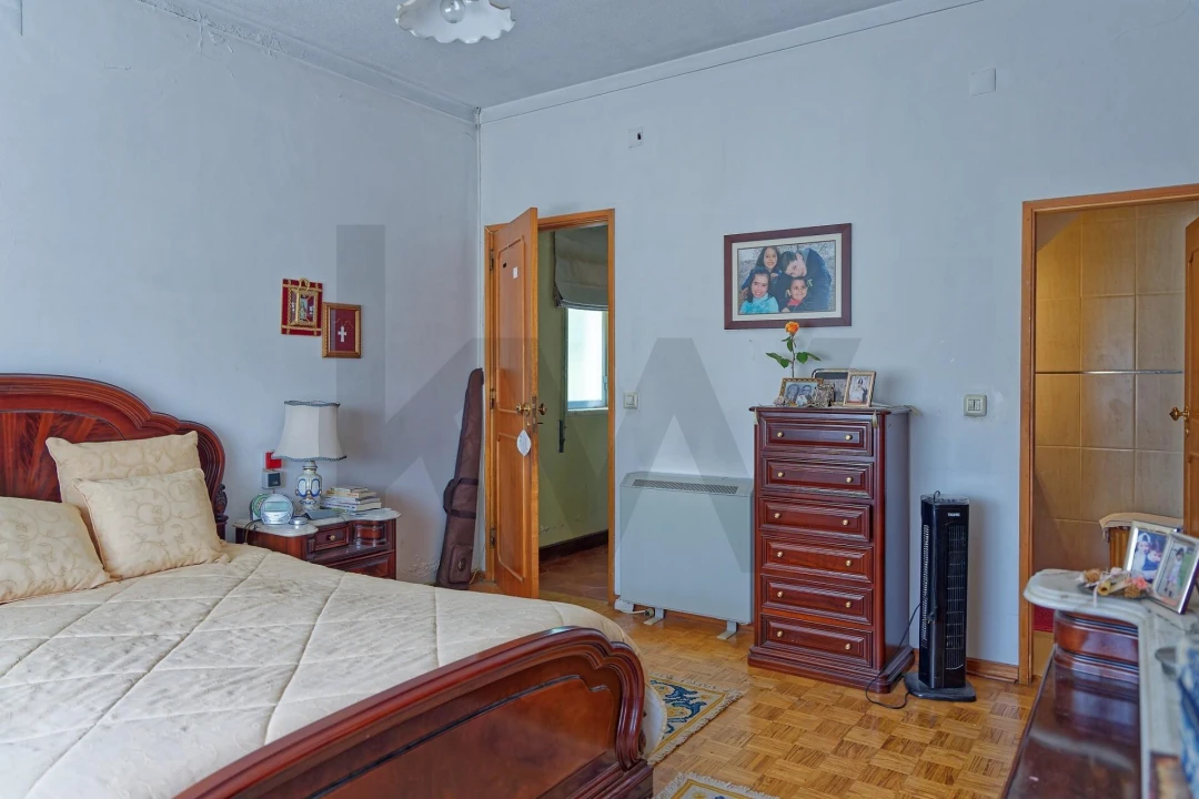 Quinta T5 para Venda em Cepões, Meijinhos e Melcões Foto 16