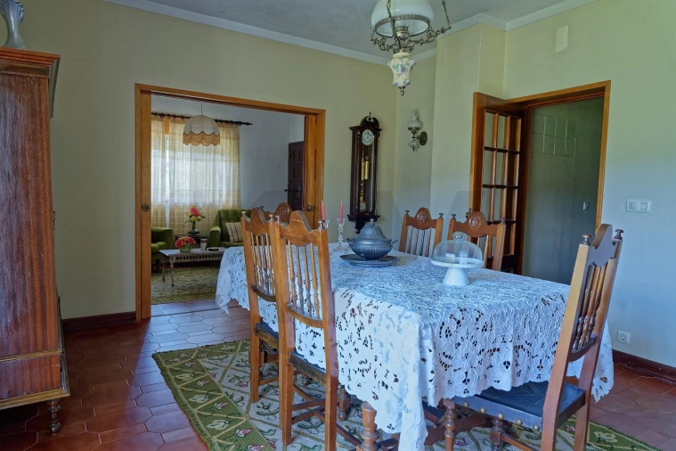 Quinta T5 para Venda em Cepões, Meijinhos e Melcões Foto 20