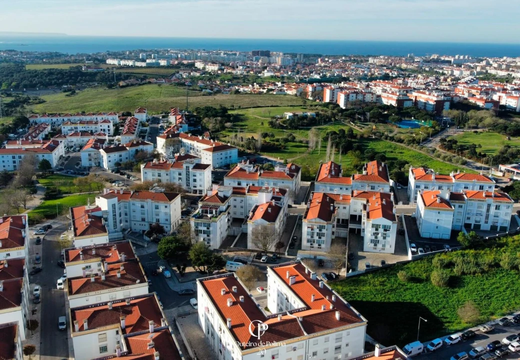 Apartamento T3 para Venda em São Domingos de Rana Foto 16
