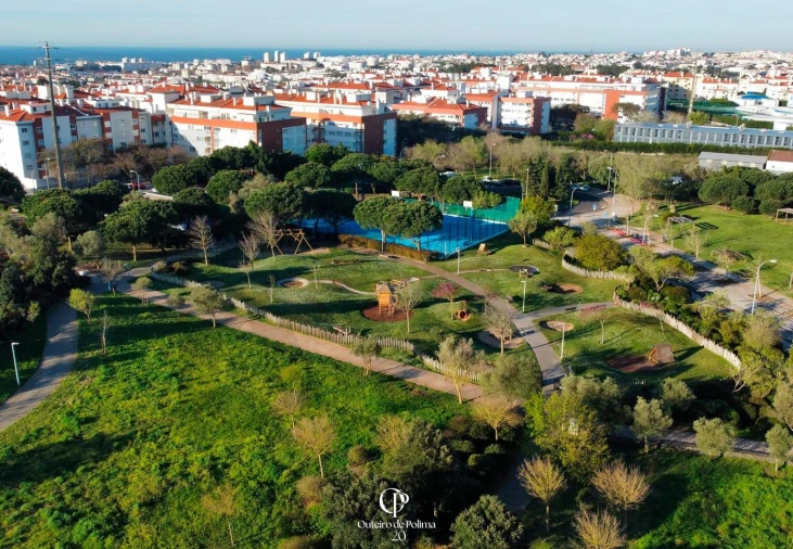 Apartamento T3 para Venda em São Domingos de Rana Foto 25