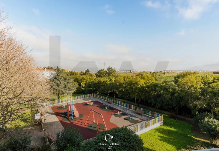 Apartamento T3 para Venda em São Domingos de Rana Foto 15