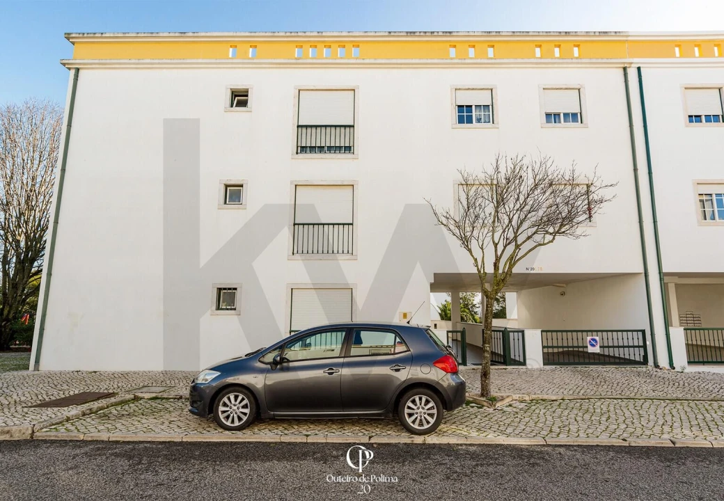 Apartamento T3 para Venda em São Domingos de Rana Foto 12