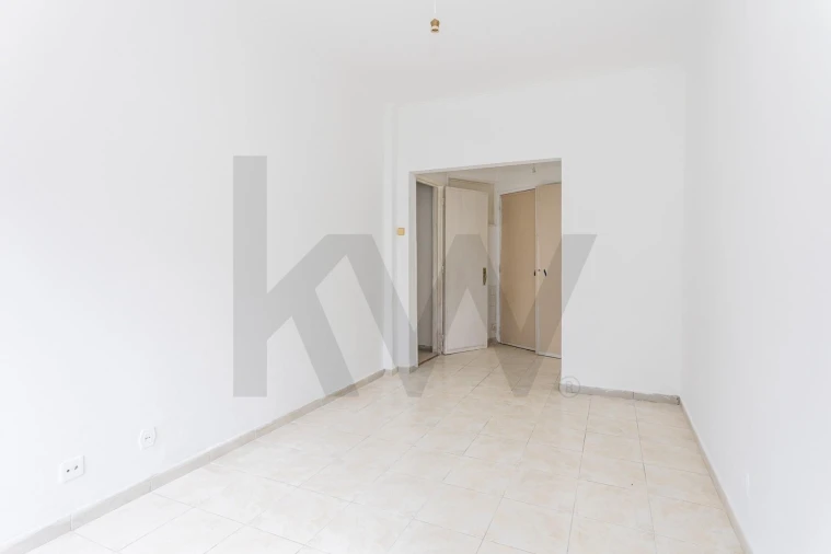 Apartamento T2 para Venda em Carnaxide e Queijas Foto 13