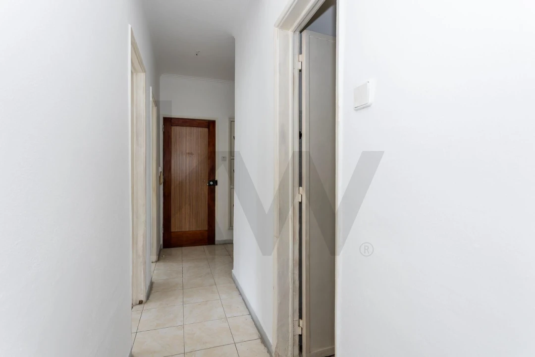 Apartamento T2 para Venda em Carnaxide e Queijas Foto 10