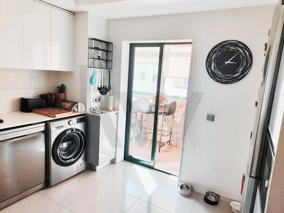 Apartamento T2 para Venda em Eixo e Eirol Foto 4
