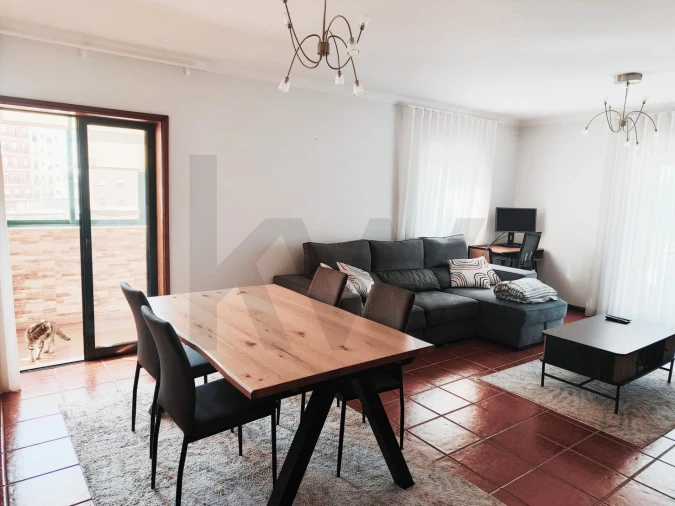 Apartamento T2 para Venda em Eixo e Eirol Foto 8