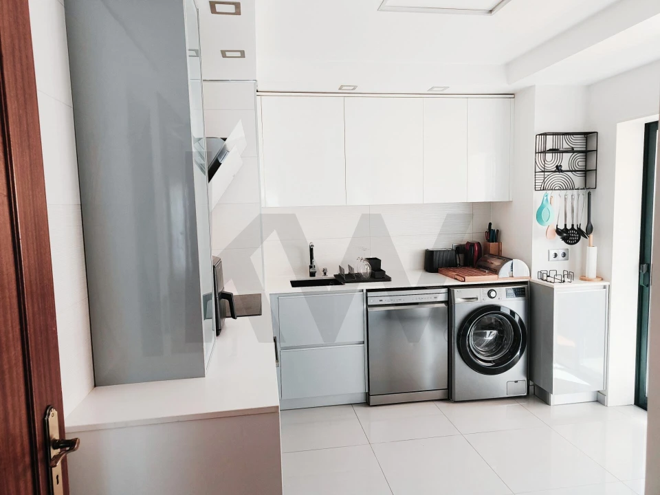 Apartamento T2 para Venda em Eixo e Eirol Foto 3