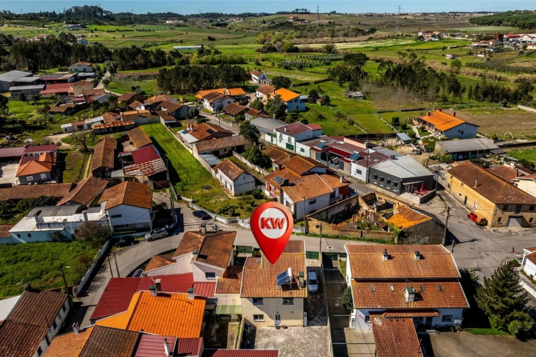 Moradia T4 para Venda em São Lourenço do Bairro Foto 42