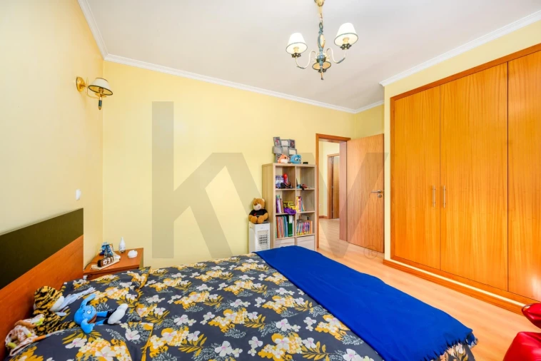 Moradia T4 para Venda em São Lourenço do Bairro Foto 16