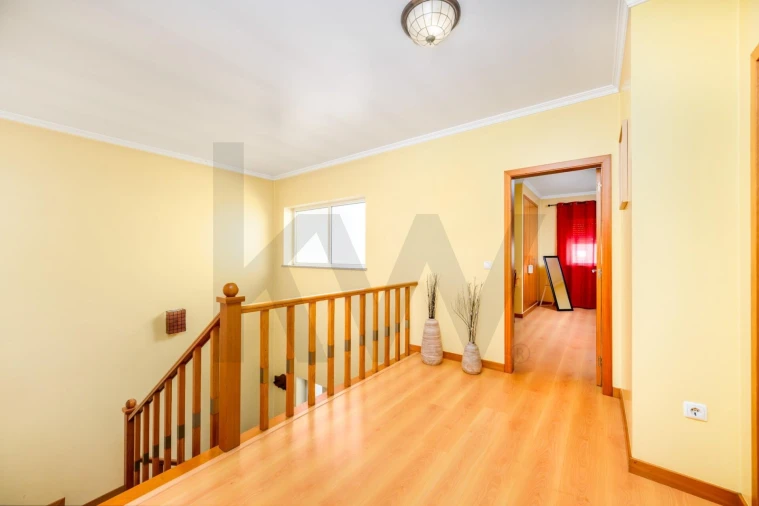 Moradia T4 para Venda em São Lourenço do Bairro Foto 10