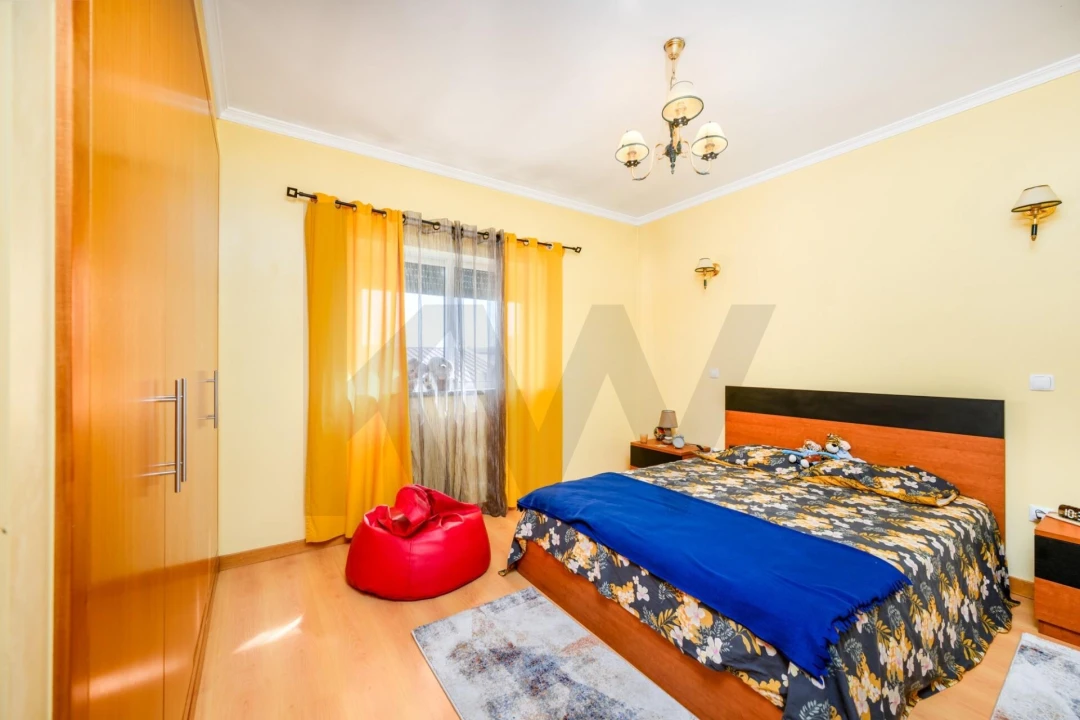 Moradia T4 para Venda em São Lourenço do Bairro Foto 15