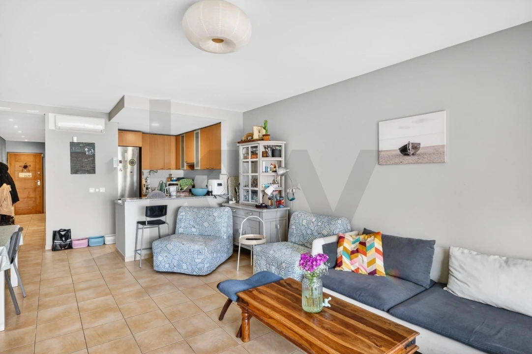 Apartamento T1 para Venda em Carvoeira Foto 9