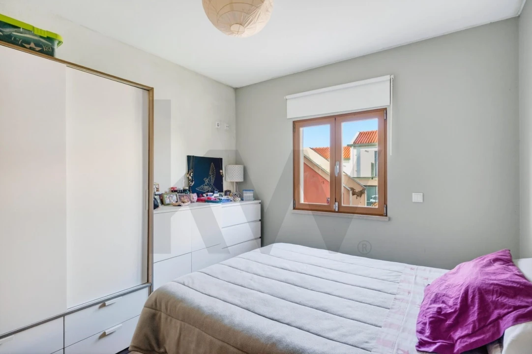 Apartamento T1 para Venda em Carvoeira Foto 21