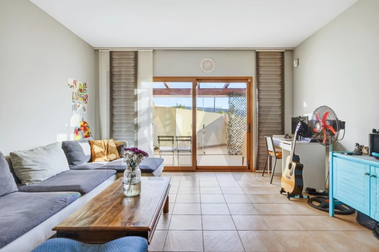 Apartamento T1 para Venda em Carvoeira Foto 5