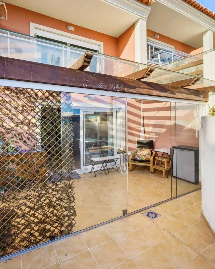 Apartamento T1 para Venda em Carvoeira Foto 17