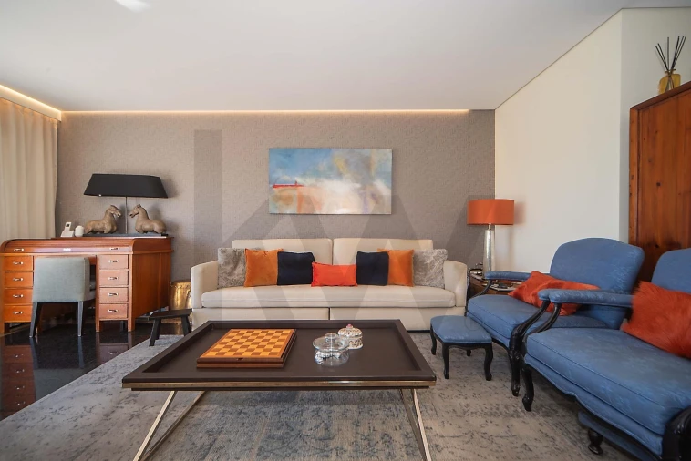 Apartamento T3 para Venda em Sacavém e Prior Velho Foto 7