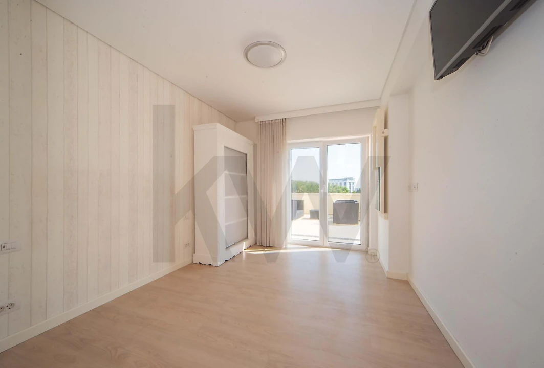 Apartamento T3 para Venda em Sacavém e Prior Velho Foto 19