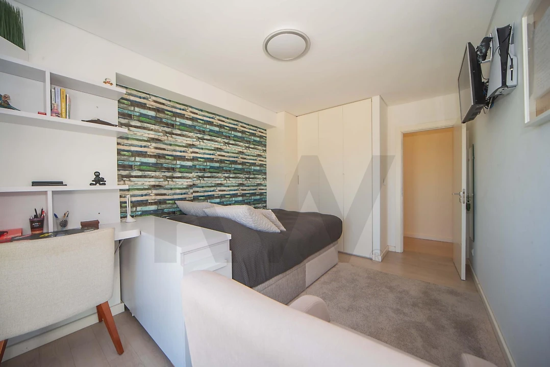 Apartamento T3 para Venda em Sacavém e Prior Velho Foto 18