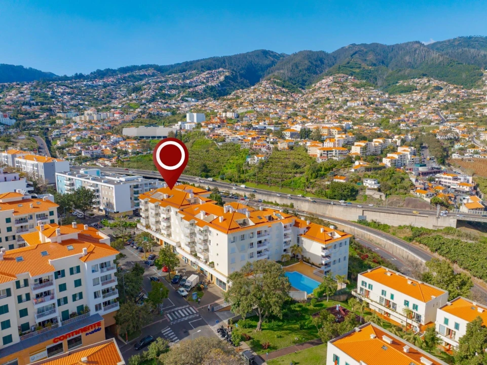 Apartamento T3 para Venda em Santo Antonio Foto 1